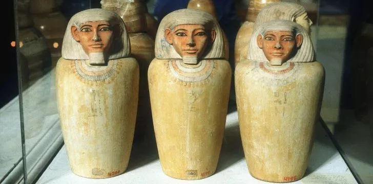 Набор египетских канопических банок для органов