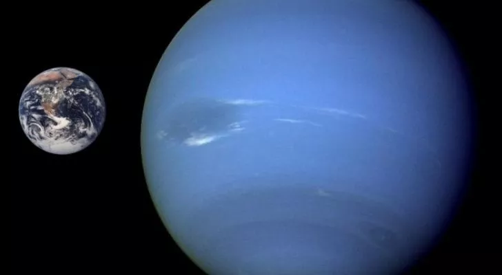Нептун намного больше Земли