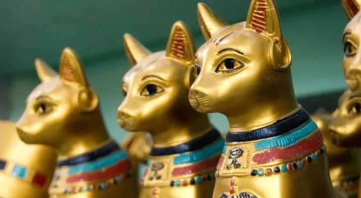 Древнеегипетские статуи кошек