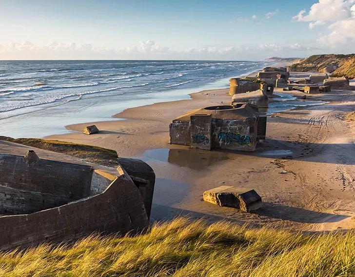 4% песка на пляжах Нормандии состоит из осколков, оставшихся после высадки в день высадки