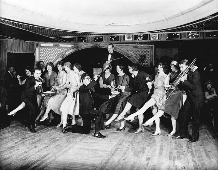 в стране были'dance marathons' during the Great Depression.