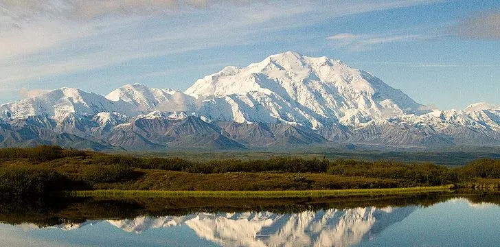 На Аляске находятся одни из самых высоких гор в США
