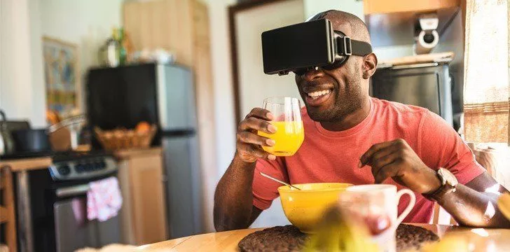 Обед в виртуальной реальности
