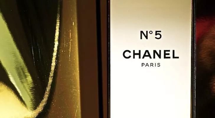 Флакон духов Chanel № 5