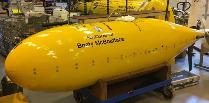 Надпись Boaty McBoatface на боку одной из подлодок